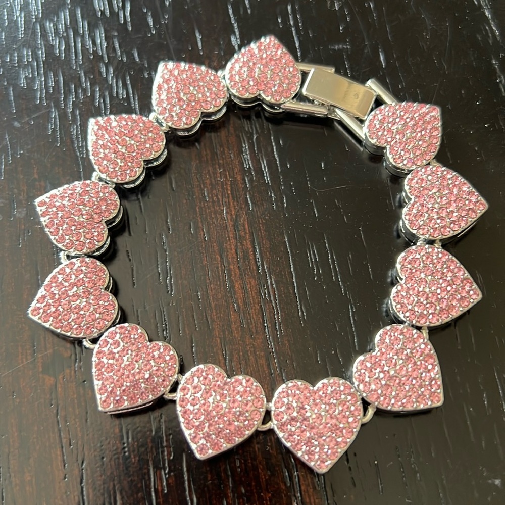 Sparkling pink hearts bracelet-NWT